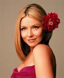 th_60780_kelly_ripa_01.jpg