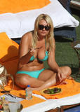 brooke hogan tanning