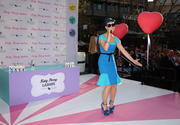 th_94965_celebrity_paradise.com_Katy_Perry_Launches_False_Lash_Range_22.02.2012_71_122_546lo.jpg