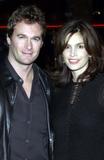 th_33234_Cindy_Crawford_Celebrity_City_Mix_13154_122_634lo.jpg