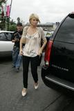 Paris Hilton Shopping