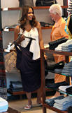 th_67135_halle-berry-out-shopping-in-malibu_3_122_814lo.jpg