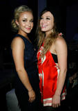 http://img147.imagevenue.com/loc949/th_81051_Hilary_6_Hayden_-_2007_Teen_Vogue_Young_Hollywood_Party_-_Sept_20th_-_007_122_949lo.jpg