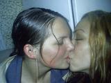Photos of the kiss - Lesbians