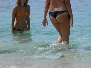 Greek Beach Girls Bikini-g3e9qn5zz5.jpg